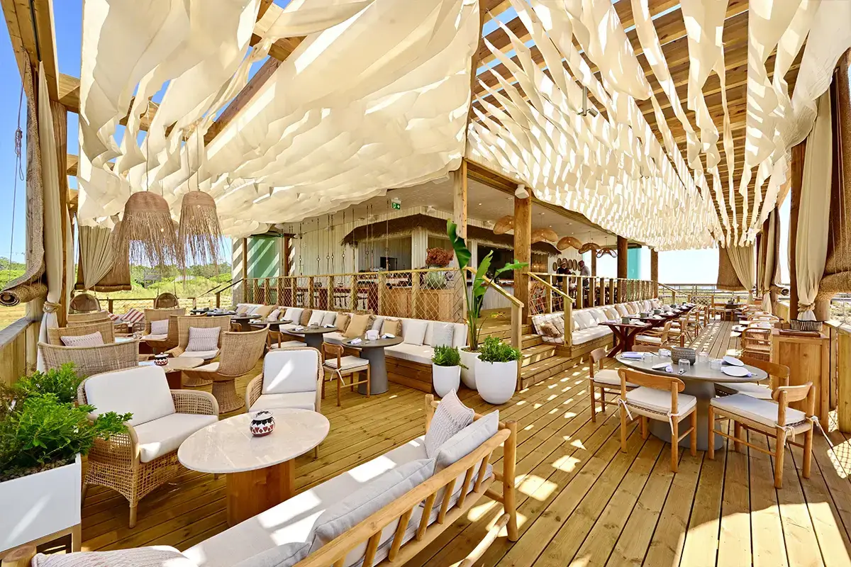 Beach-club